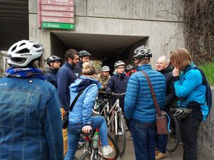 Noch kein guter Ort für Radfahrer: Kreuzung Ortsmitte